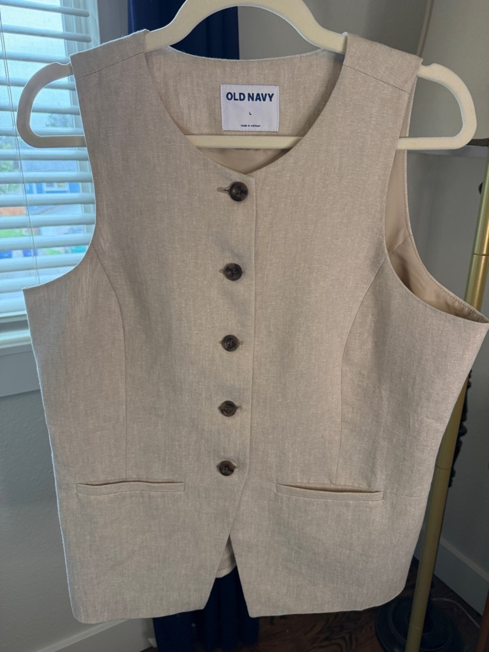 Old Navy Beige Button-Front Linen-Blend Vest